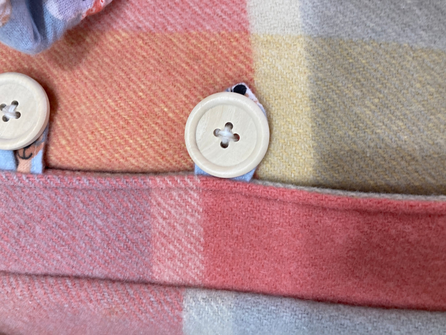 Size 2 Round Hood Wool Coat