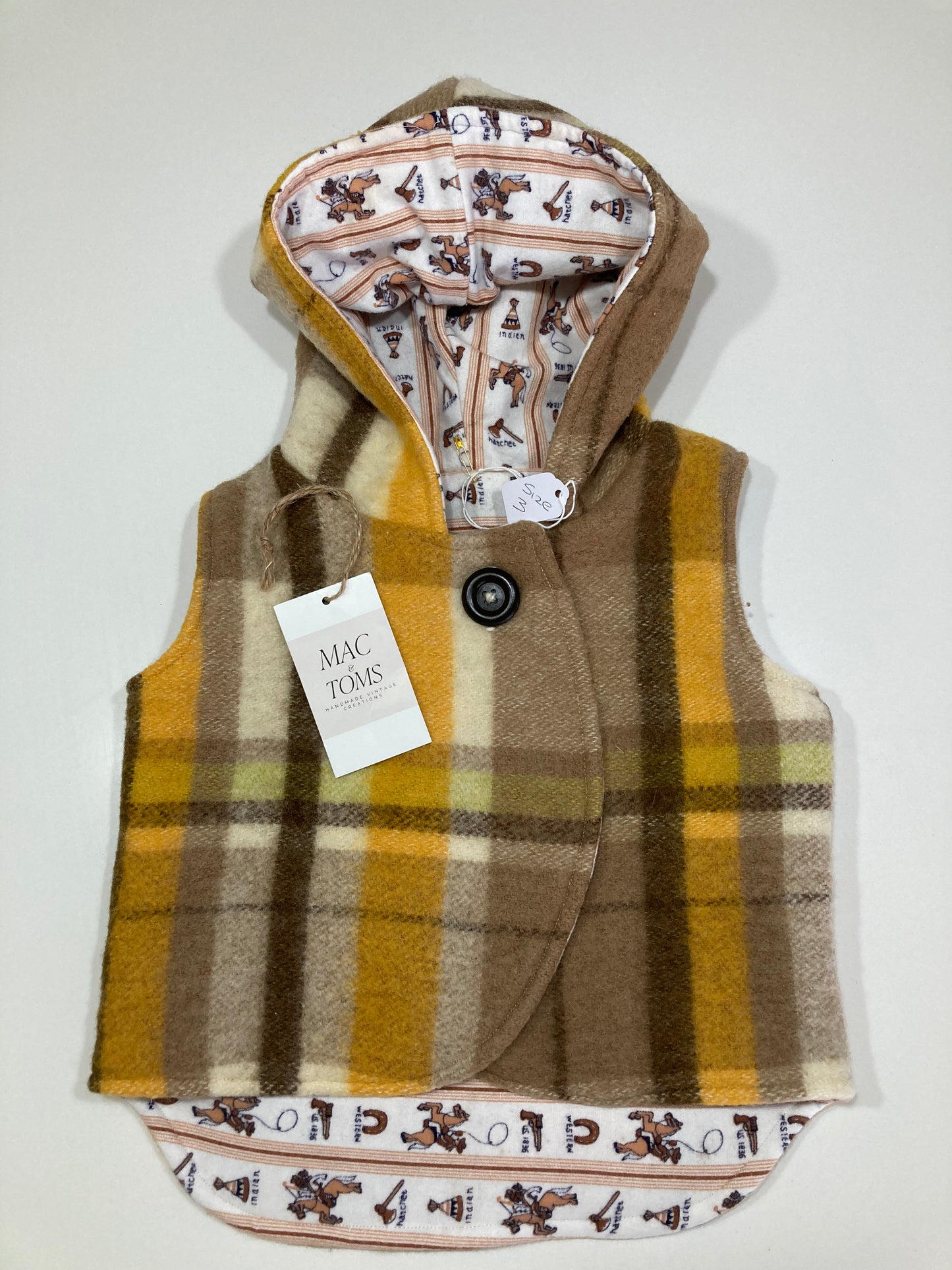 Size 3 Round Hood Wool Vest